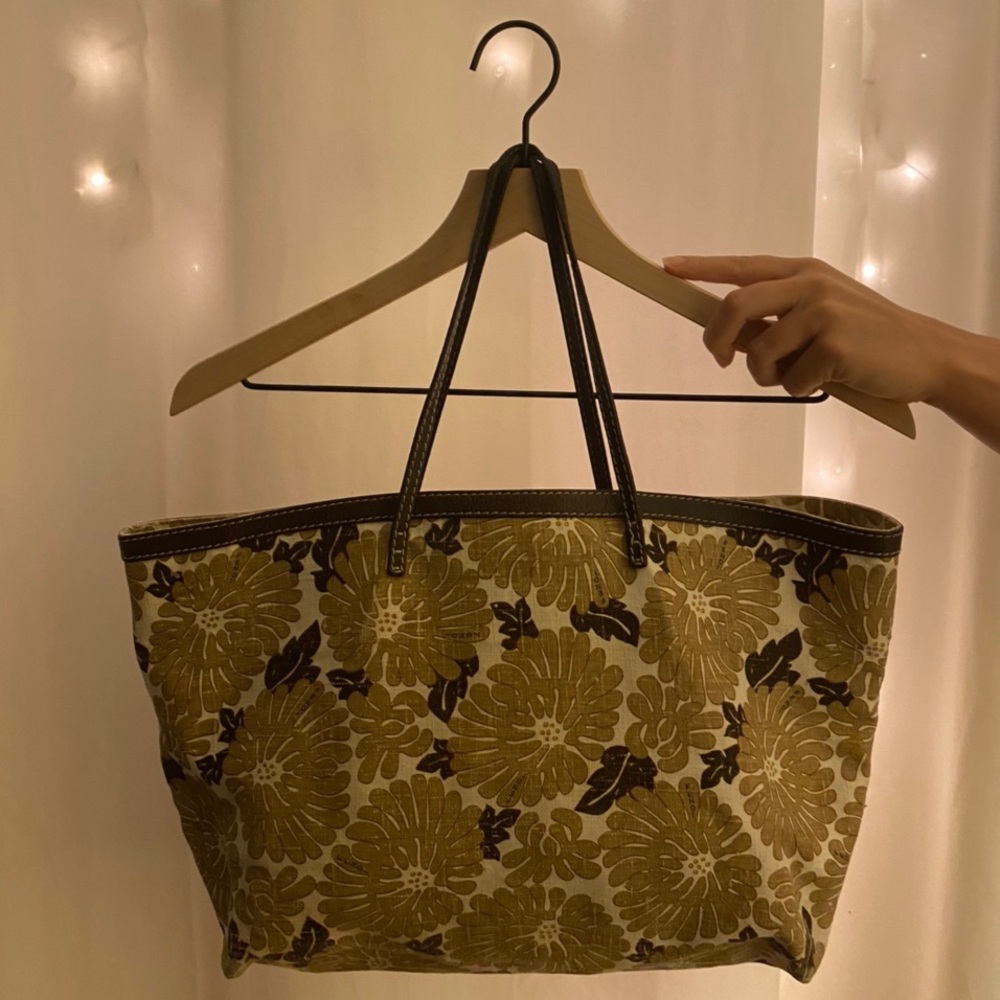 USED AUTHENTIC LIMITED EDITION FENDI TOTE BAG